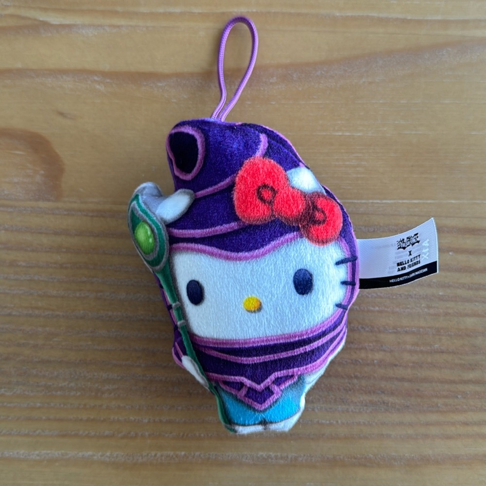 McDonald's Happy Mean Sanrio Hello Kitty plush toy